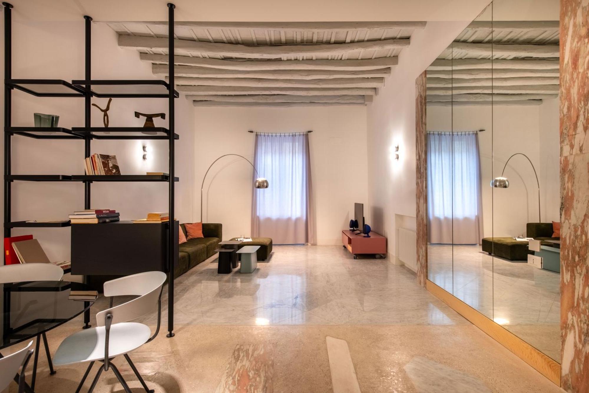 Sartoria Cavour - Modern Sicilian Elegance In A Former Tailor Shop 팔레르모 외부 사진